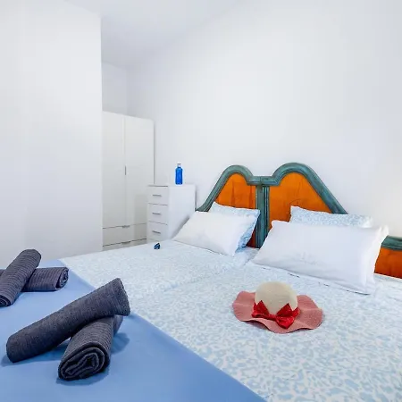 Cozy Flores 1h-f With Pool Costa Adeje (Tenerife)